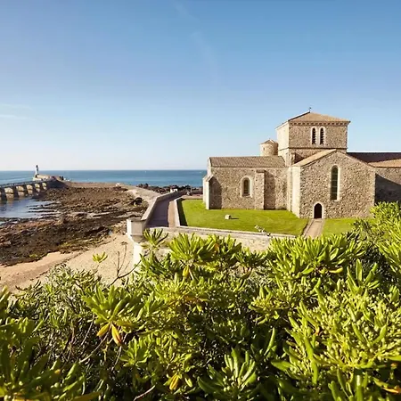 Maison Chaumoise Proche Port & Holiday home *