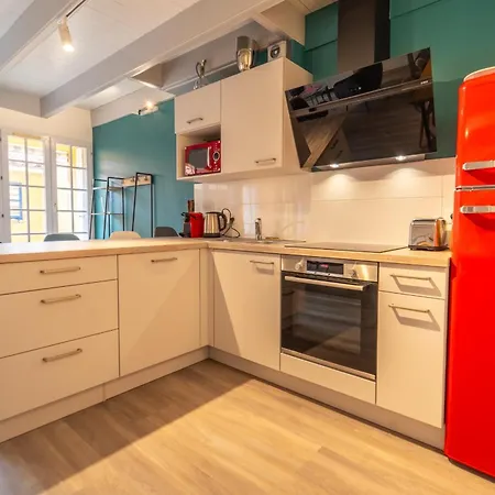 Maison Chaumoise Proche Port & Holiday home