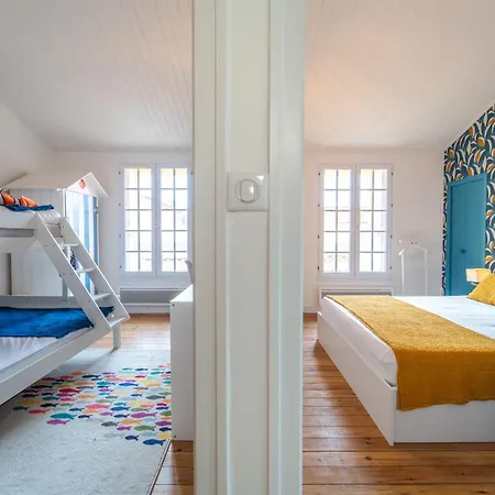 Maison Chaumoise Proche Port & * 莱萨布勒-多洛讷