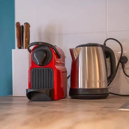 Maison Chaumoise Proche Port & 莱萨布勒-多洛讷